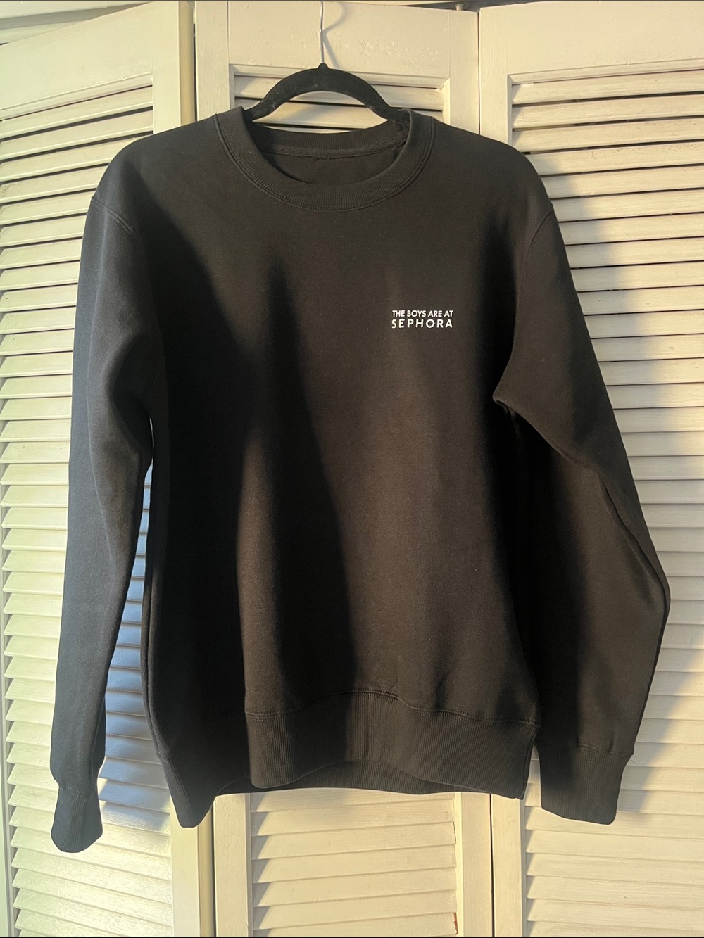 Sephora Men's Black Crewneck Sweater